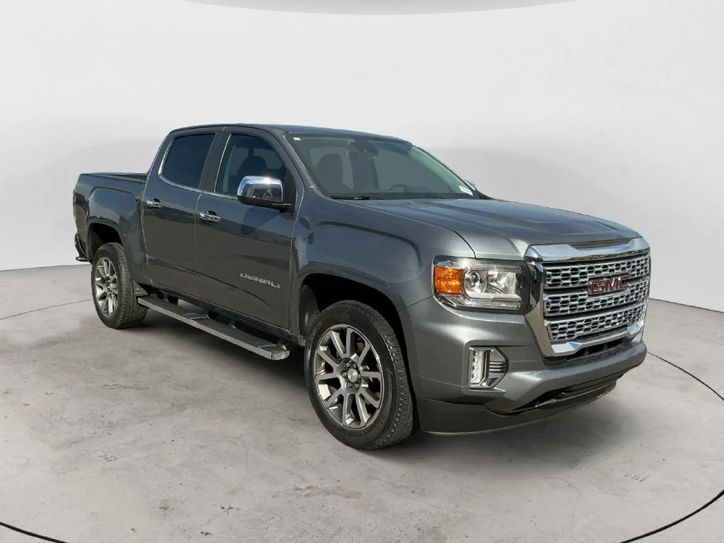 Certified Used 2022 SATIN STEEL METALLIC GMC 4WD Denali image 5