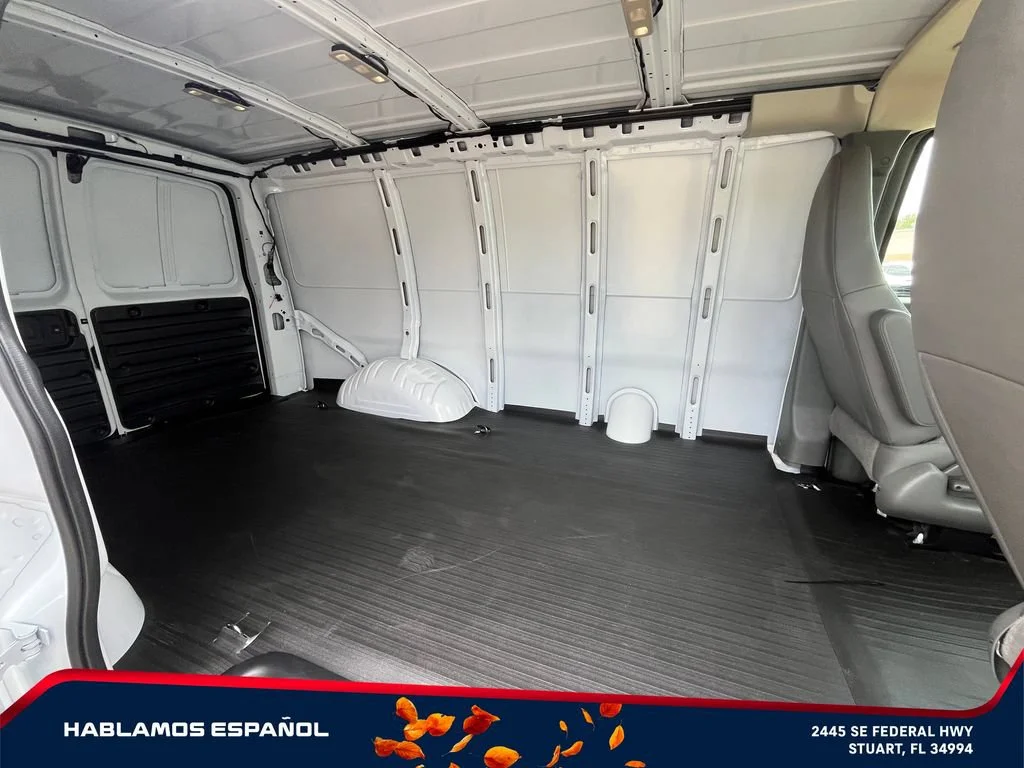 New 2026 Summit White GMC Work Van image 12