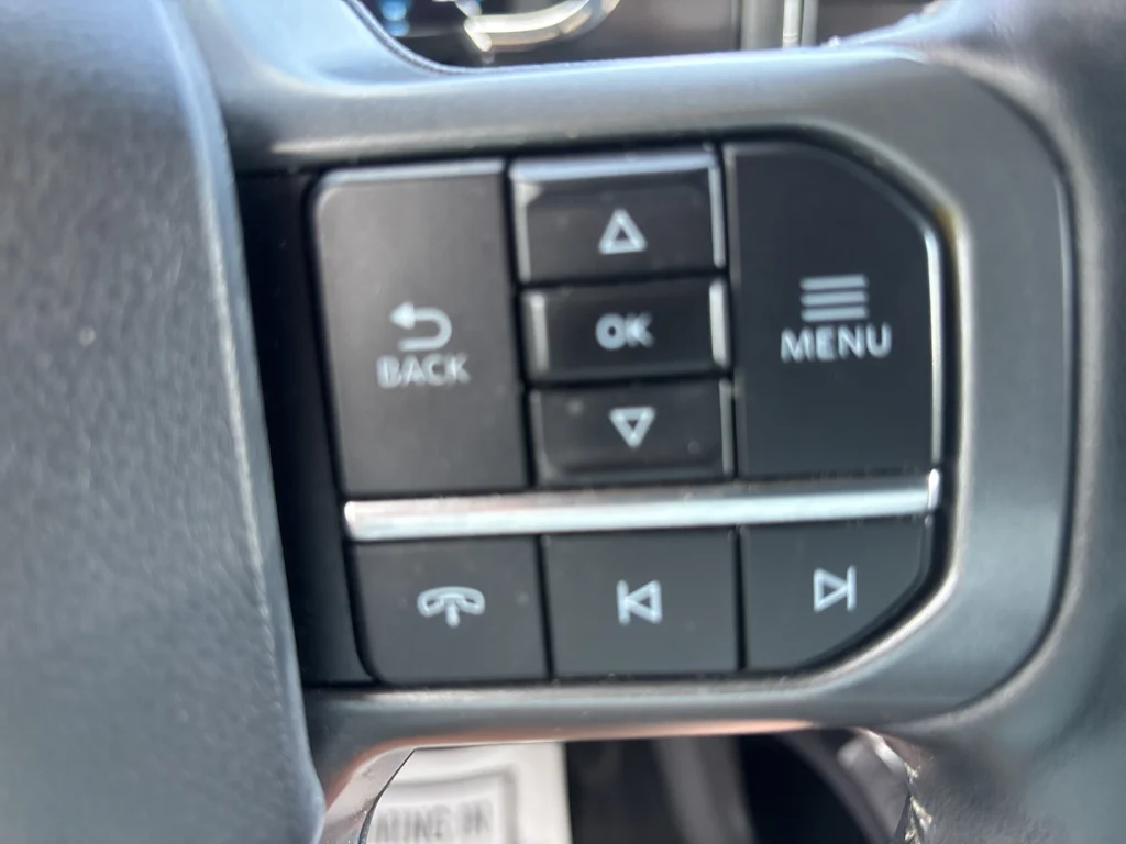 Used 2022 Carbonized Gray Metallic Ford LARIAT image 18