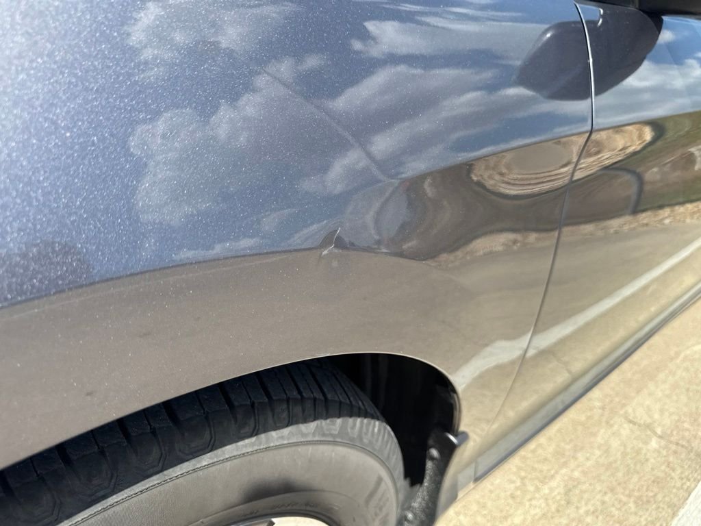 Used 2016  Honda LX image 12
