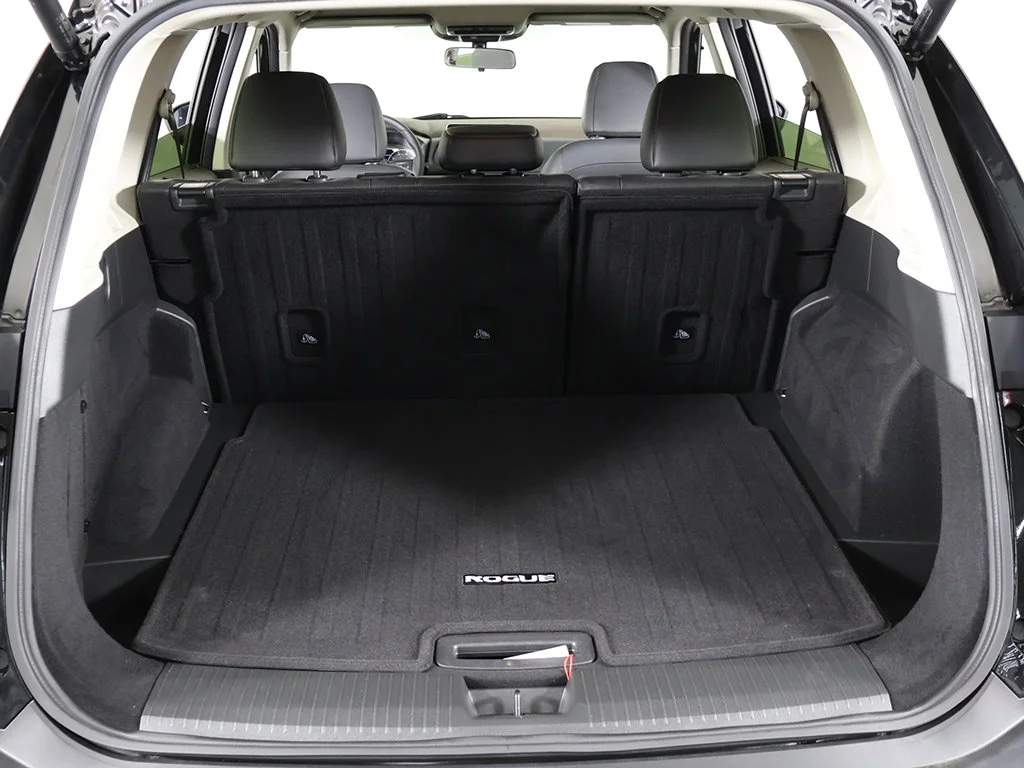 Used 2023 Black Nissan SV image 19