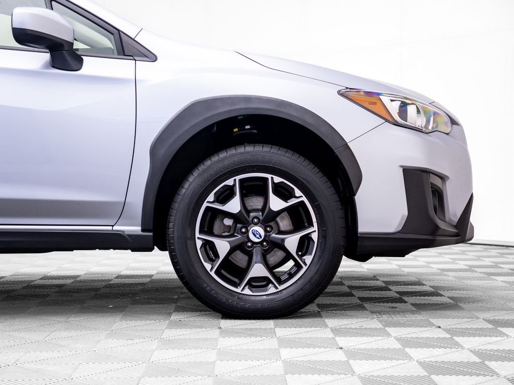 Used 2018 Ice Silver Metallic Subaru 2.0i Premium image 32