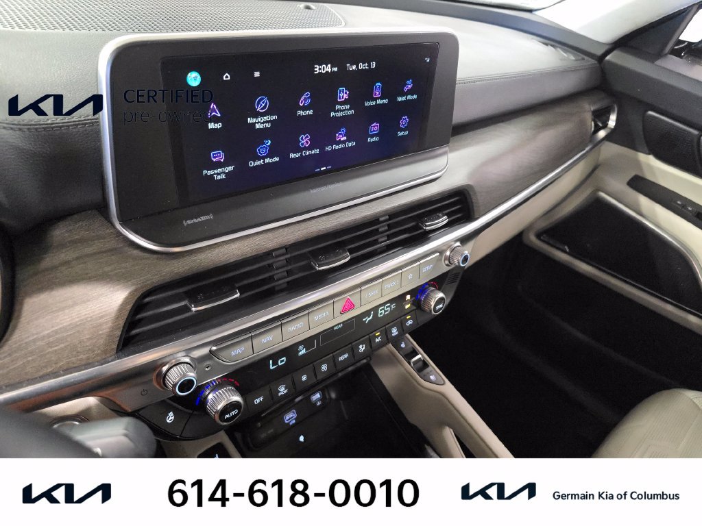 Used 2022 White Kia SX image 24