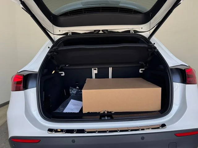 New 2026 White Mercedes-Benz GLA 250 image 8