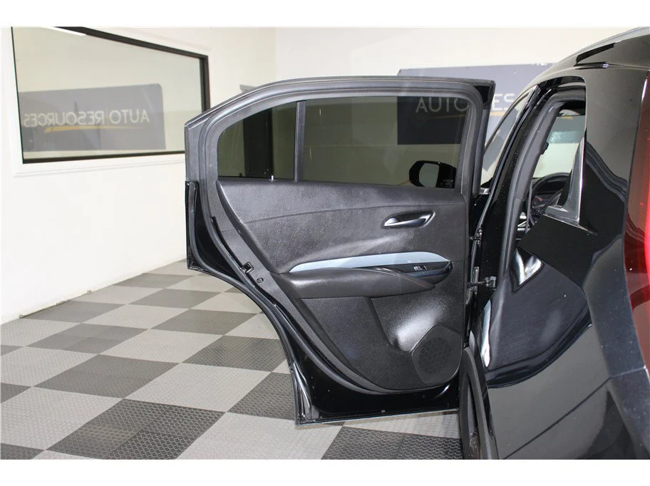 Used 2019 Stellar Black Metallic Cadillac FWD Premium Luxury image 13