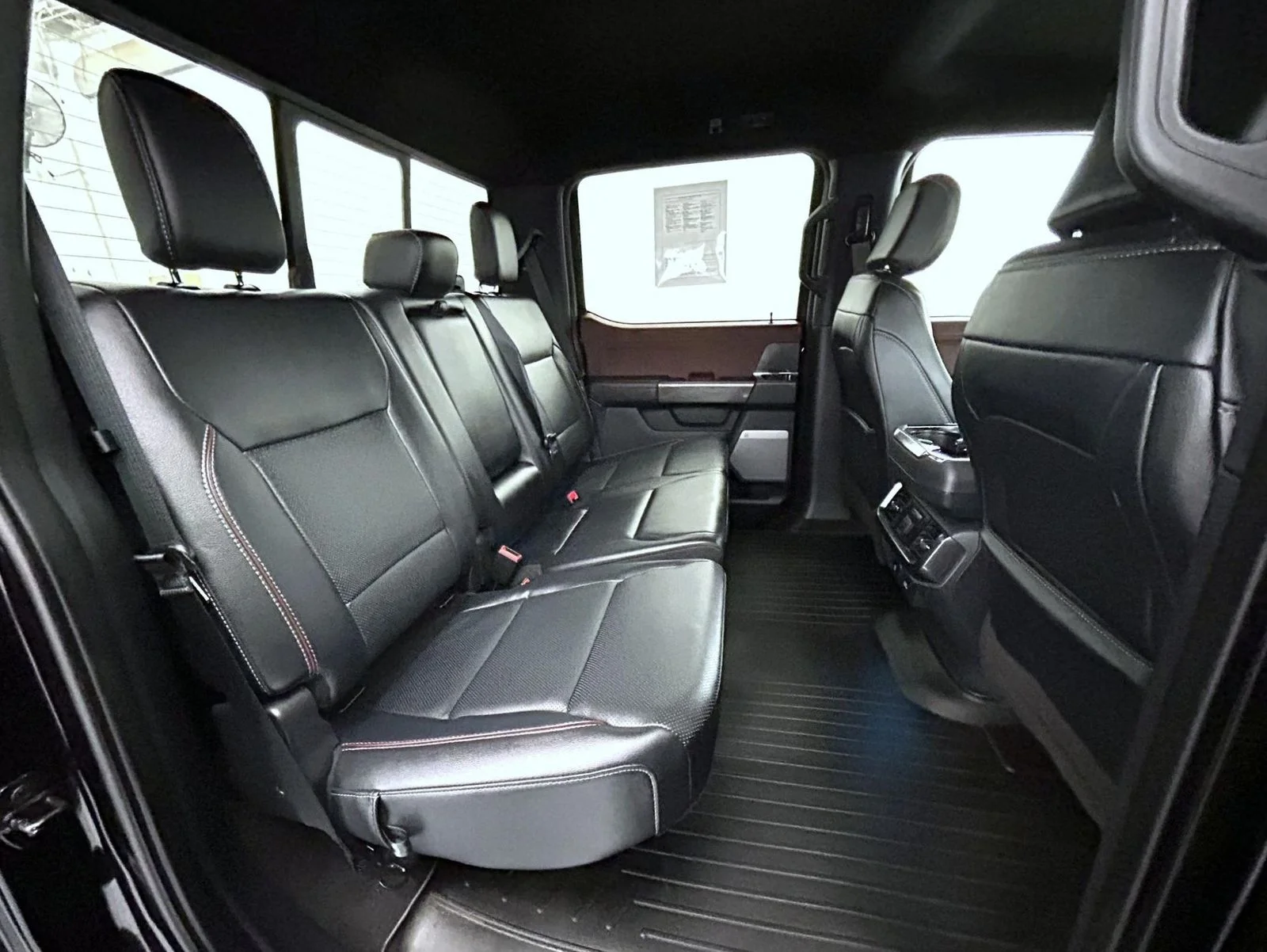 Used 2023 Black Ford Lariat image 18
