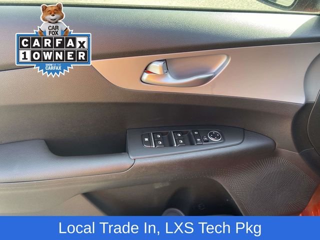 Used 2023 Red Kia LXS image 11