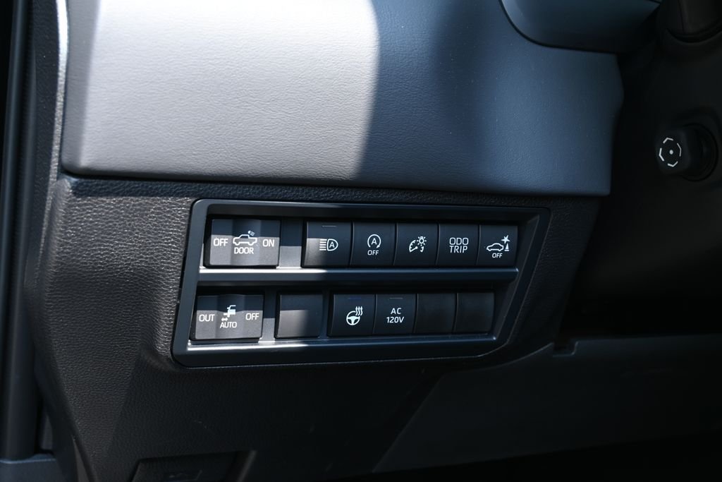 Used 2025 Black Toyota Platinum image 24