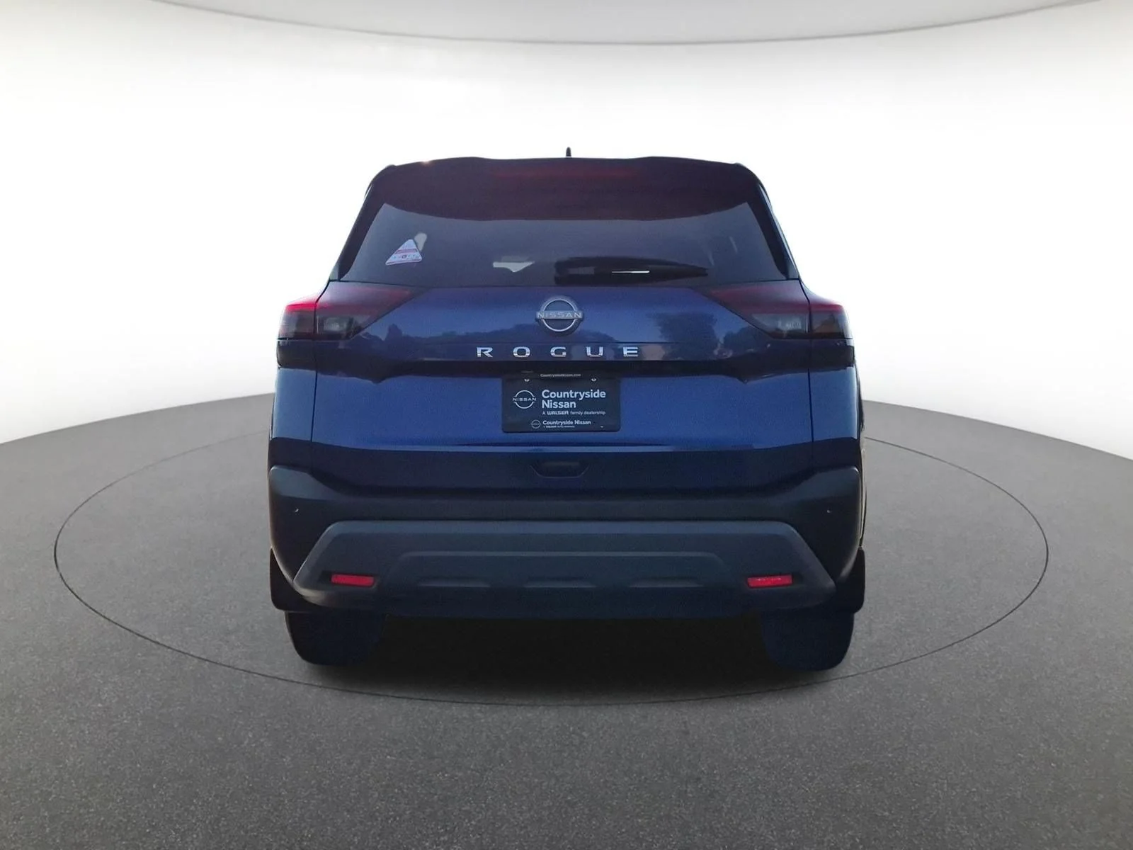 Used 2022 Caspian Blue Metallic Nissan S image 6