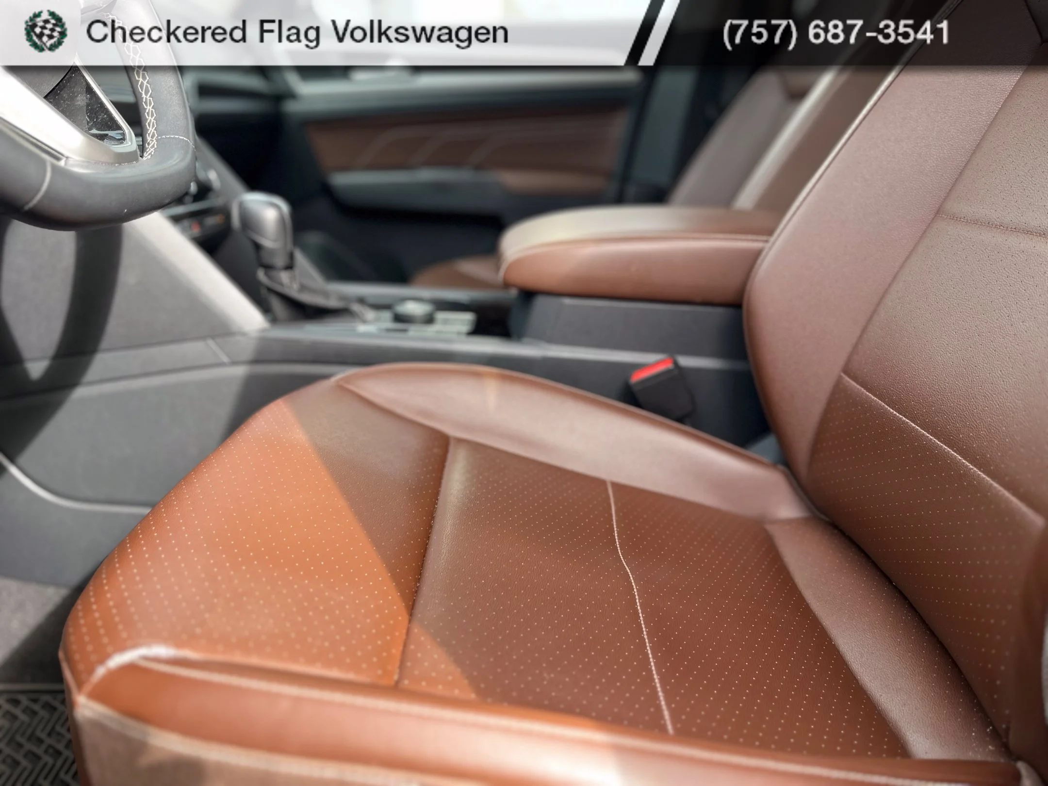 Used 2022 Pure White Volkswagen 3.6L V6 SE w/Technology image 21