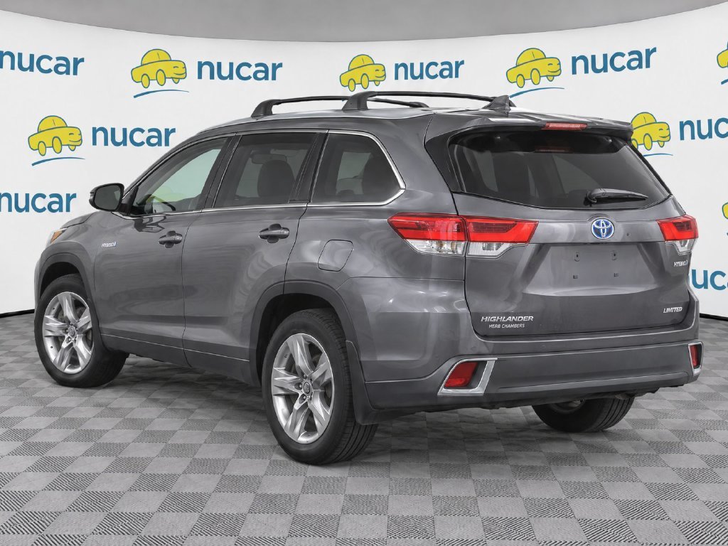 Used 2018 Gray Toyota Limited image 3