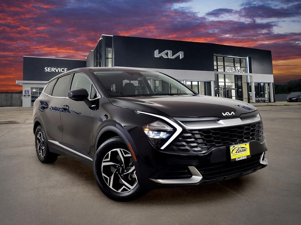 Used 2023 Black Kia LX image 1