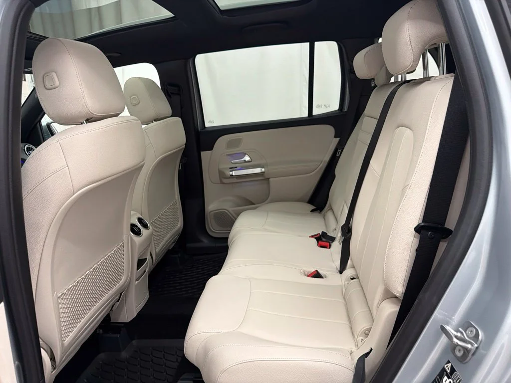 New 2026 Silver Mercedes-Benz GLB 250 image 20