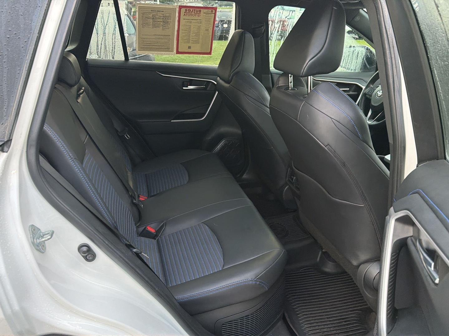 Used 2024 Wind Chill Pearl w/Midnight Black Metallic Roof Toyota Hybrid XSE image 12
