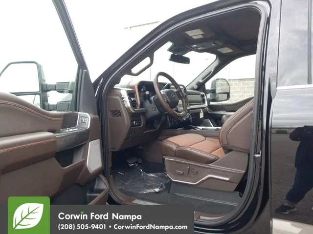 New 2026 Agate Black Metallic Ford King Ranch image 9