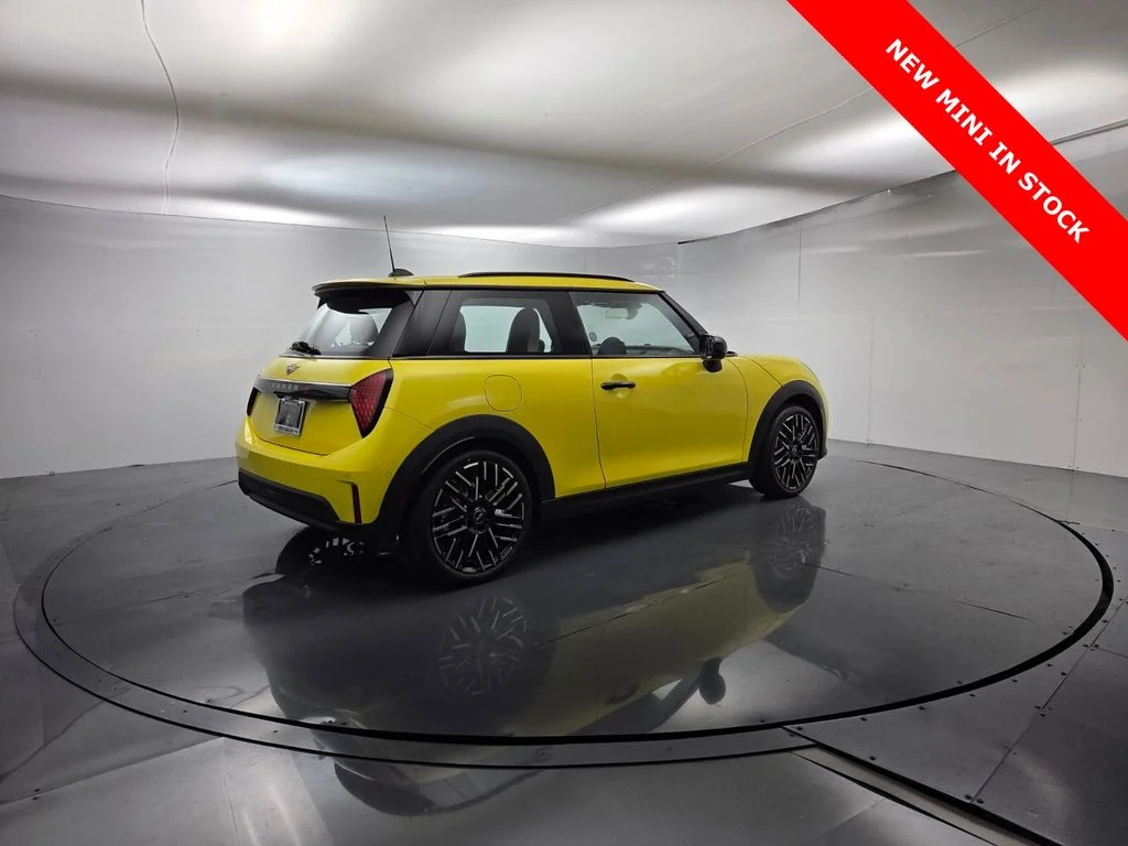 2026 MINI Hardtop 2 Door S - Photo 11