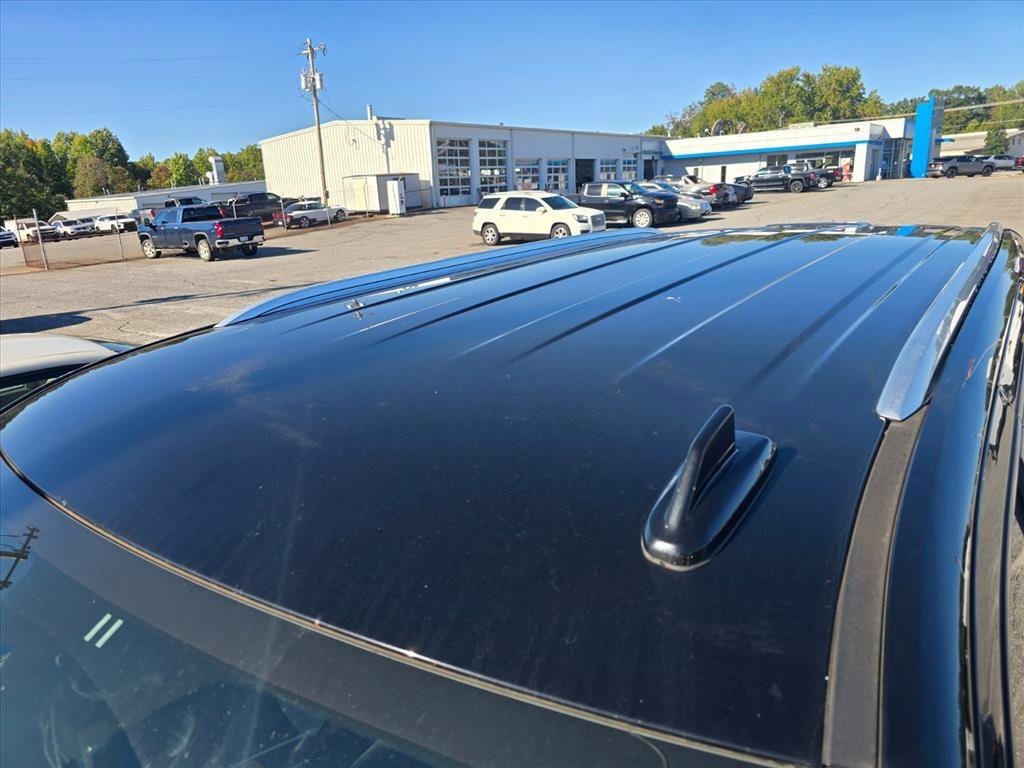 Used 2022 BLACK Chevrolet High Country image 13