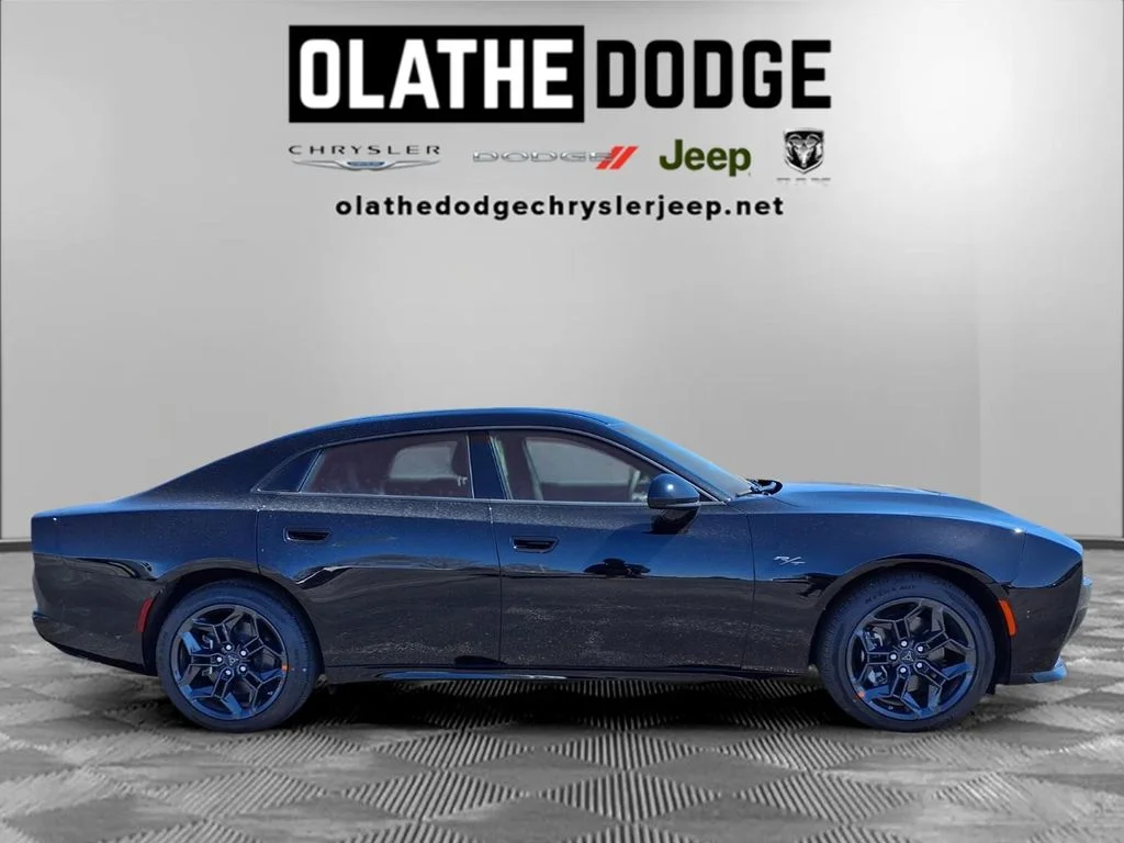New 2026 Diamond Black Crystal Pearlcoat Dodge R/T image 31