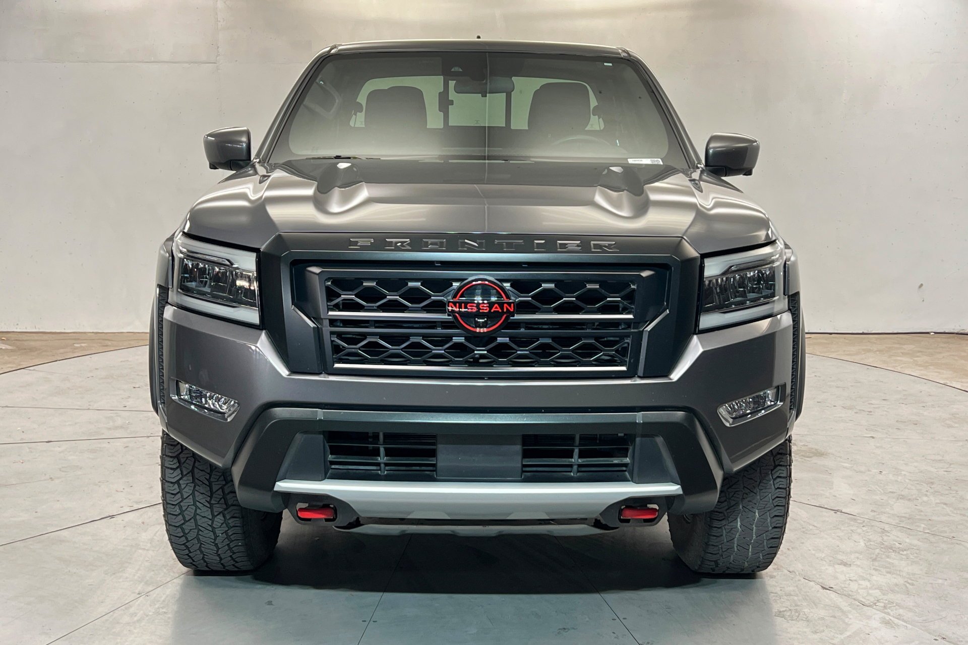 Used 2023 Gun Metallic Nissan PRO-4X image 9