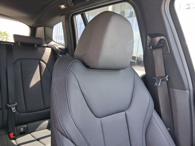 Used 2019 Black BMW sDrive30i image 17