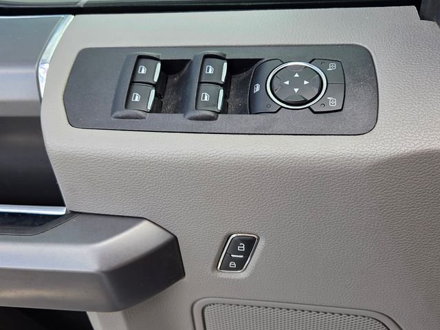 Used 2020  Ford XLT image 30