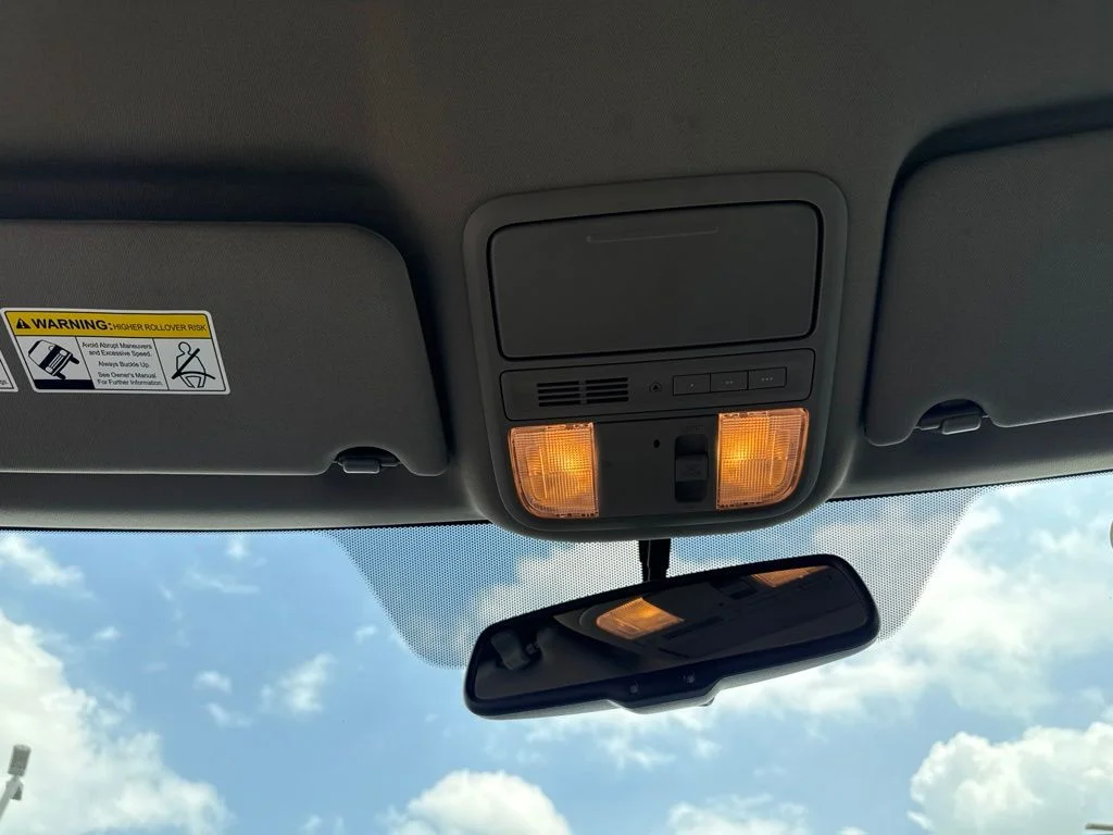 Certified Used 2018  Honda RTL-T image 24