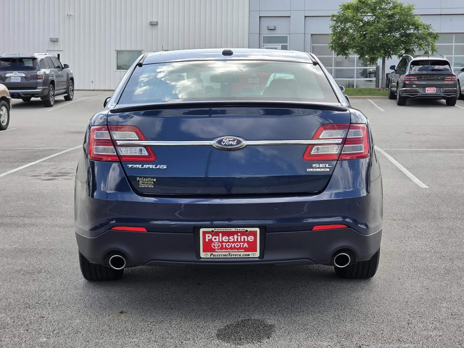 Used 2016 Blue Ford 4dr Sdn SEL FWD image 5