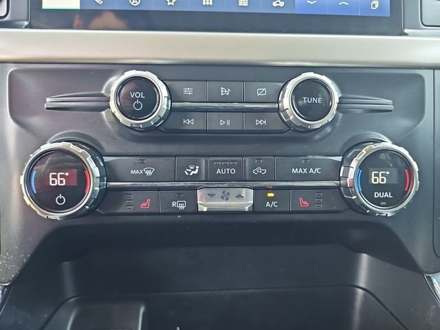 Used 2021 Gray Ford XLT image 24