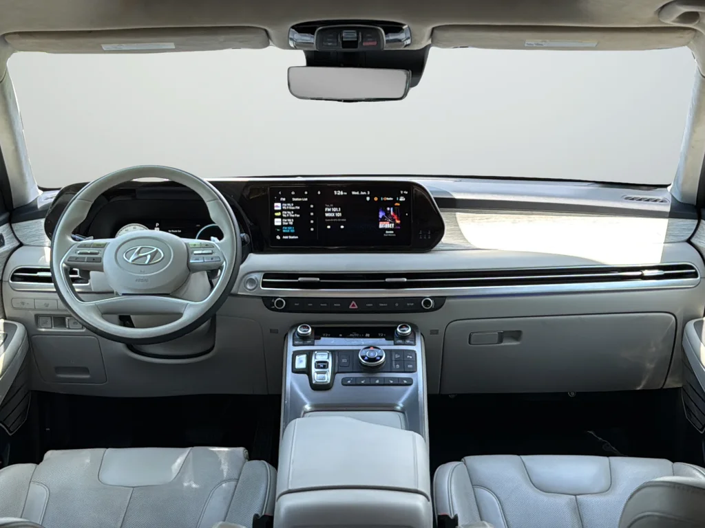 Used 2023 Black Hyundai Calligraphy image 12
