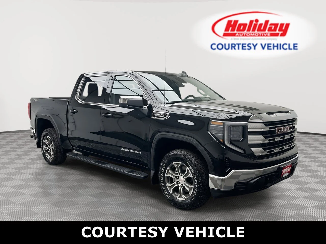 2026 GMC Sierra 4WD Crew Cab Short Box SLE's photo