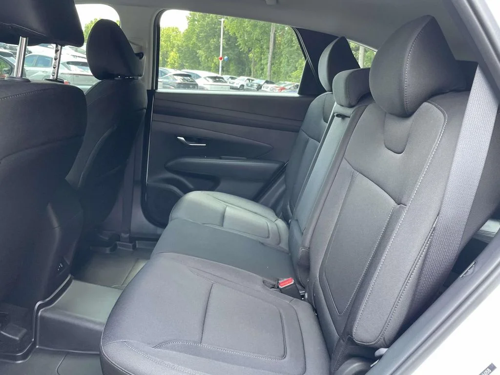 Used 2026 White Hyundai SE image 10