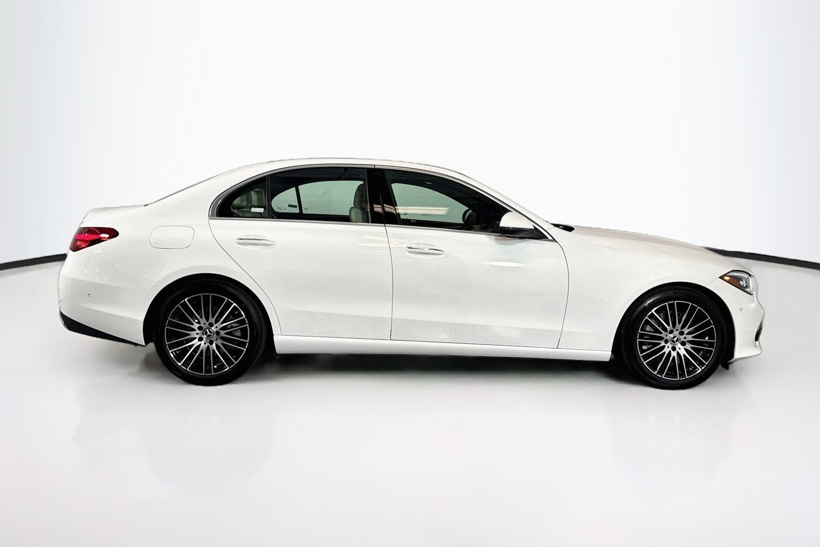 New 2026 Polar White Mercedes-Benz C 300 image 4