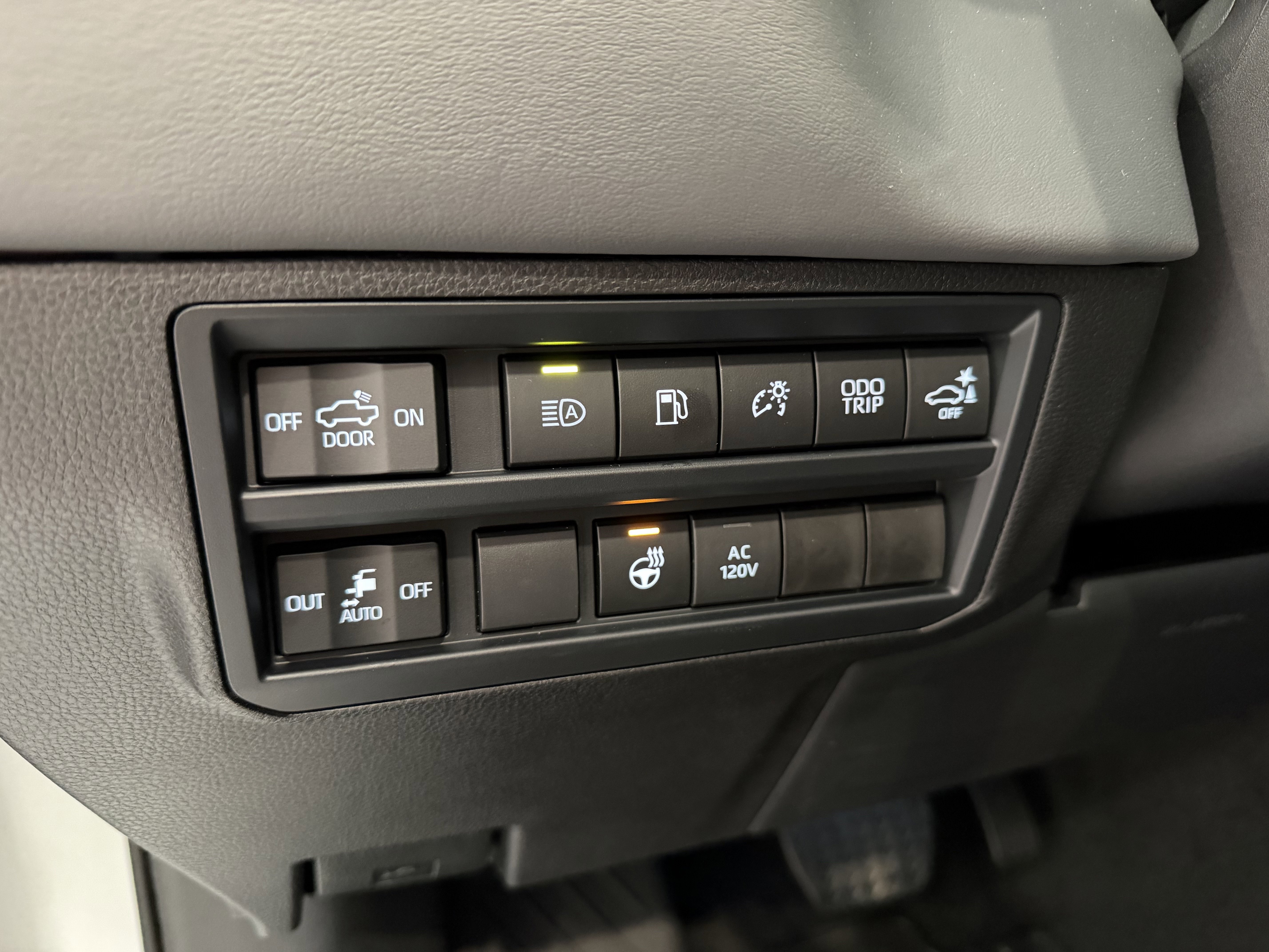 2026 Toyota Tundra Capstone - Photo 29