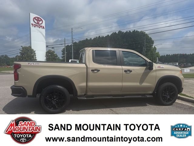 Used 2022  Chevrolet LT Trail Boss image 2