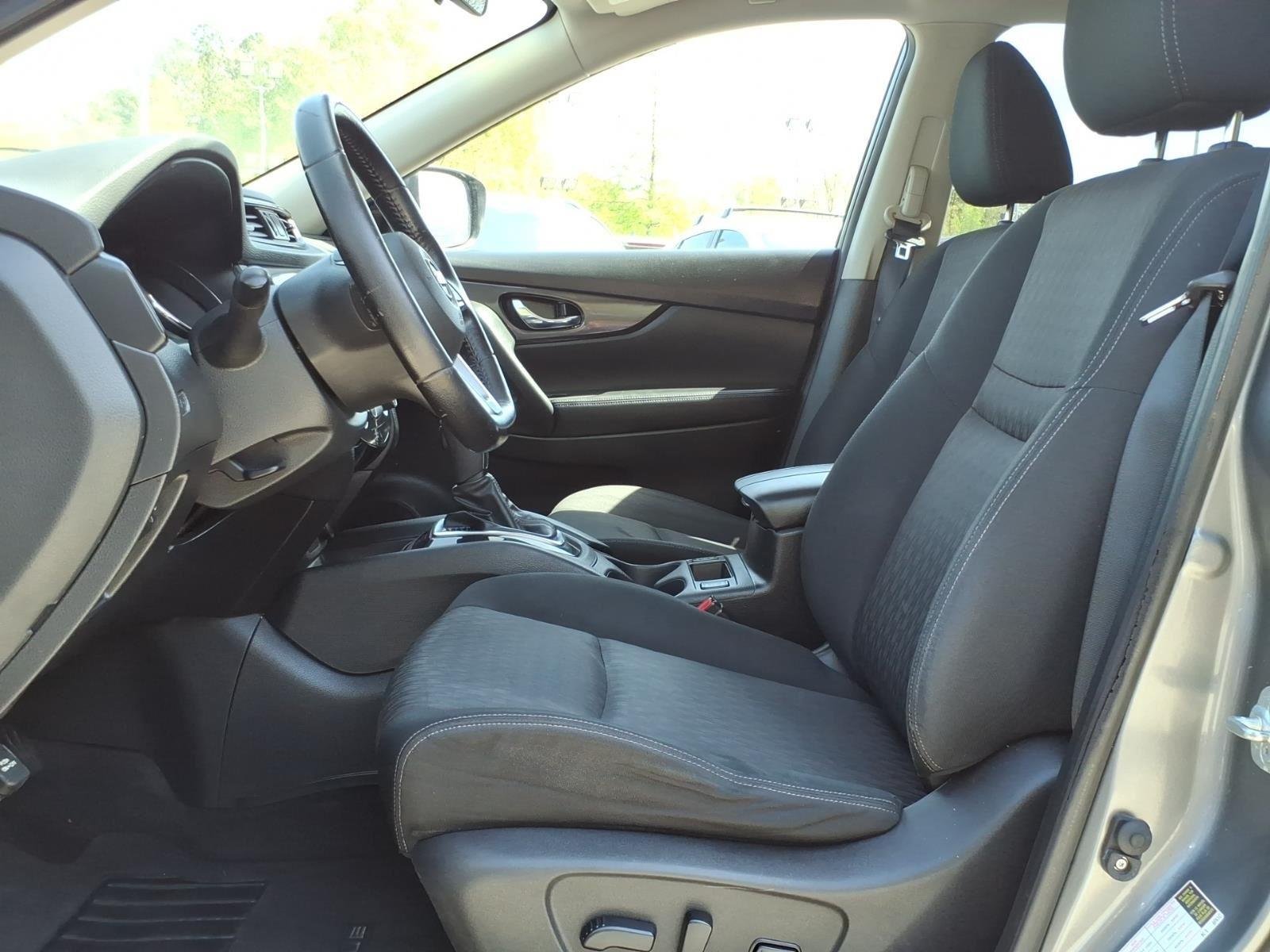 Used 2020 Gun Metallic Nissan SV image 10