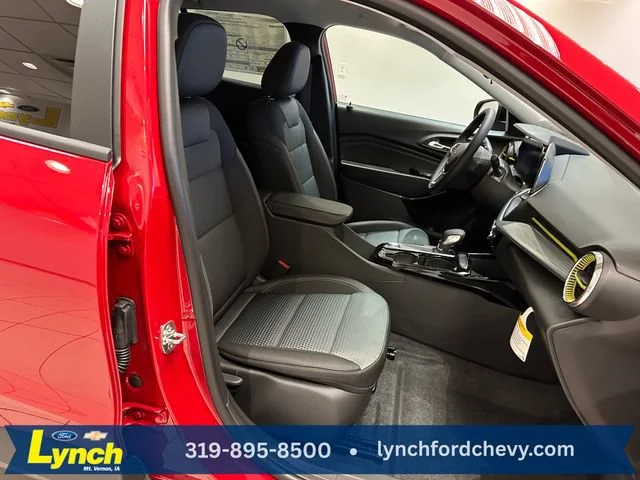 2026 Chevrolet Trax LT - Photo 6