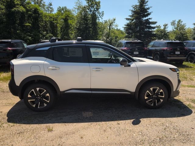 New 2026 Aspen White TriCoat / Super Black Two-tone Nissan SV image 2