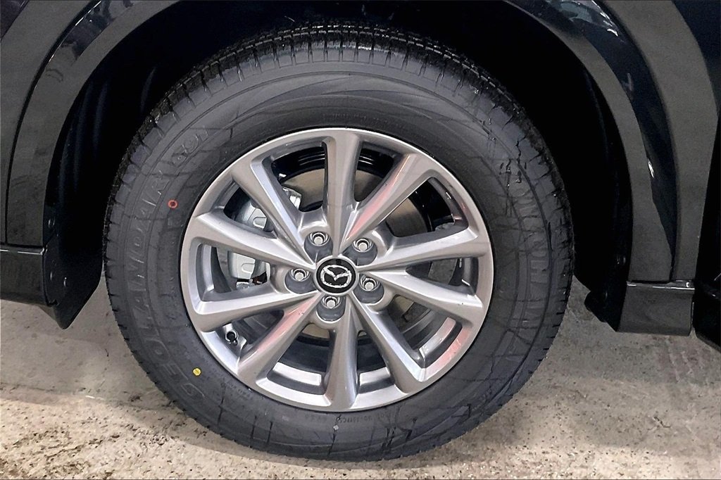 2025 MAZDA CX-5 - Image 11