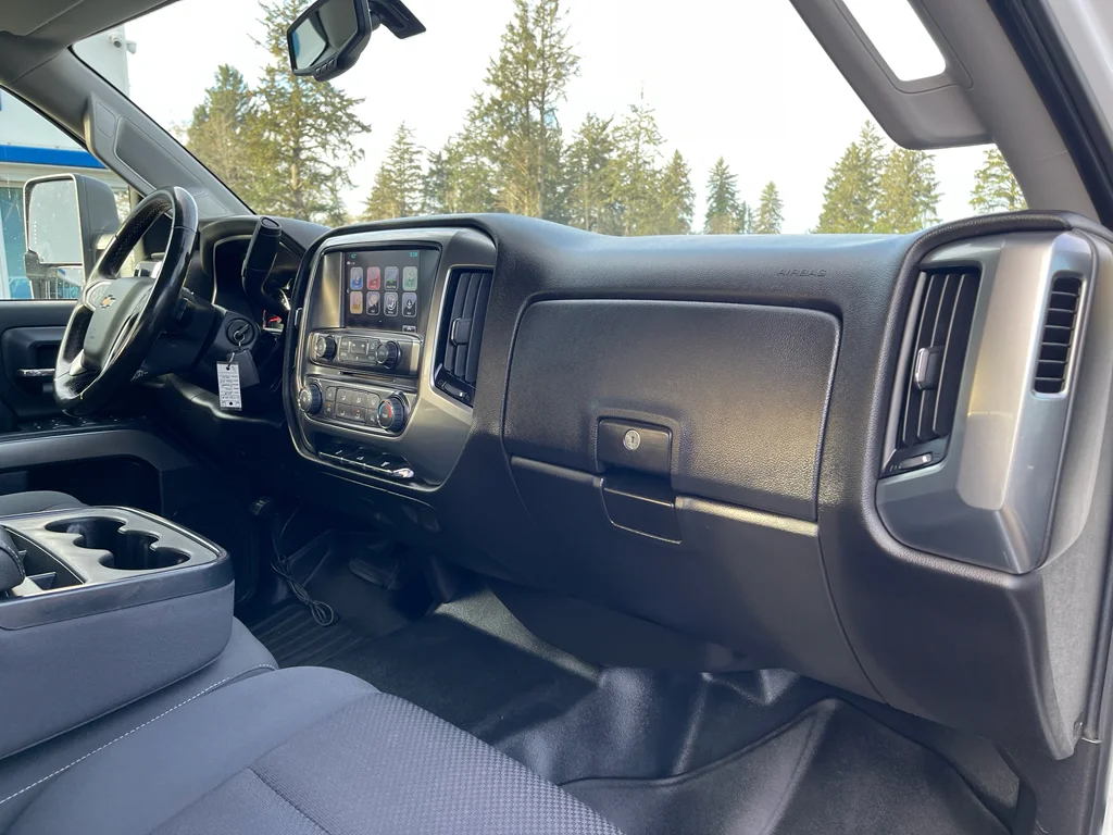 2018 Chevrolet Silverado 3500HD LT - Photo 25