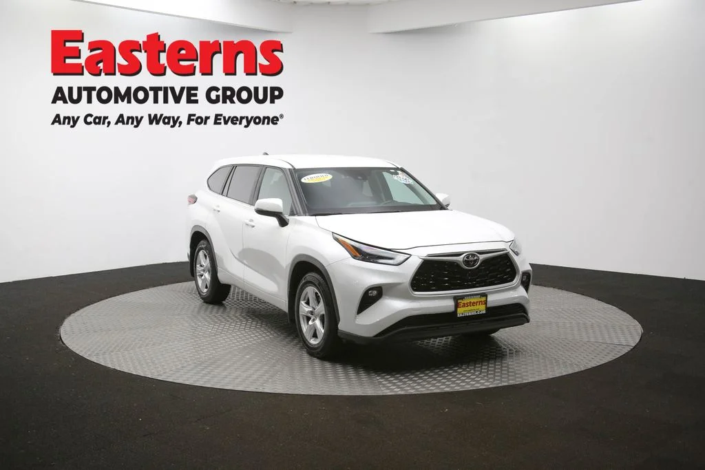 Used 2023 White Toyota LE image 50