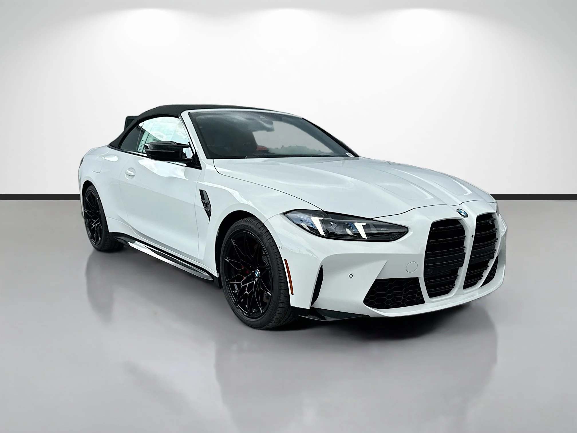 2027 BMW M4 Competition Convertible xDrive's photo
