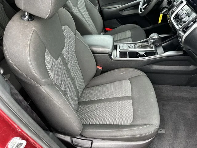Used 2022 Red Kia LX image 26