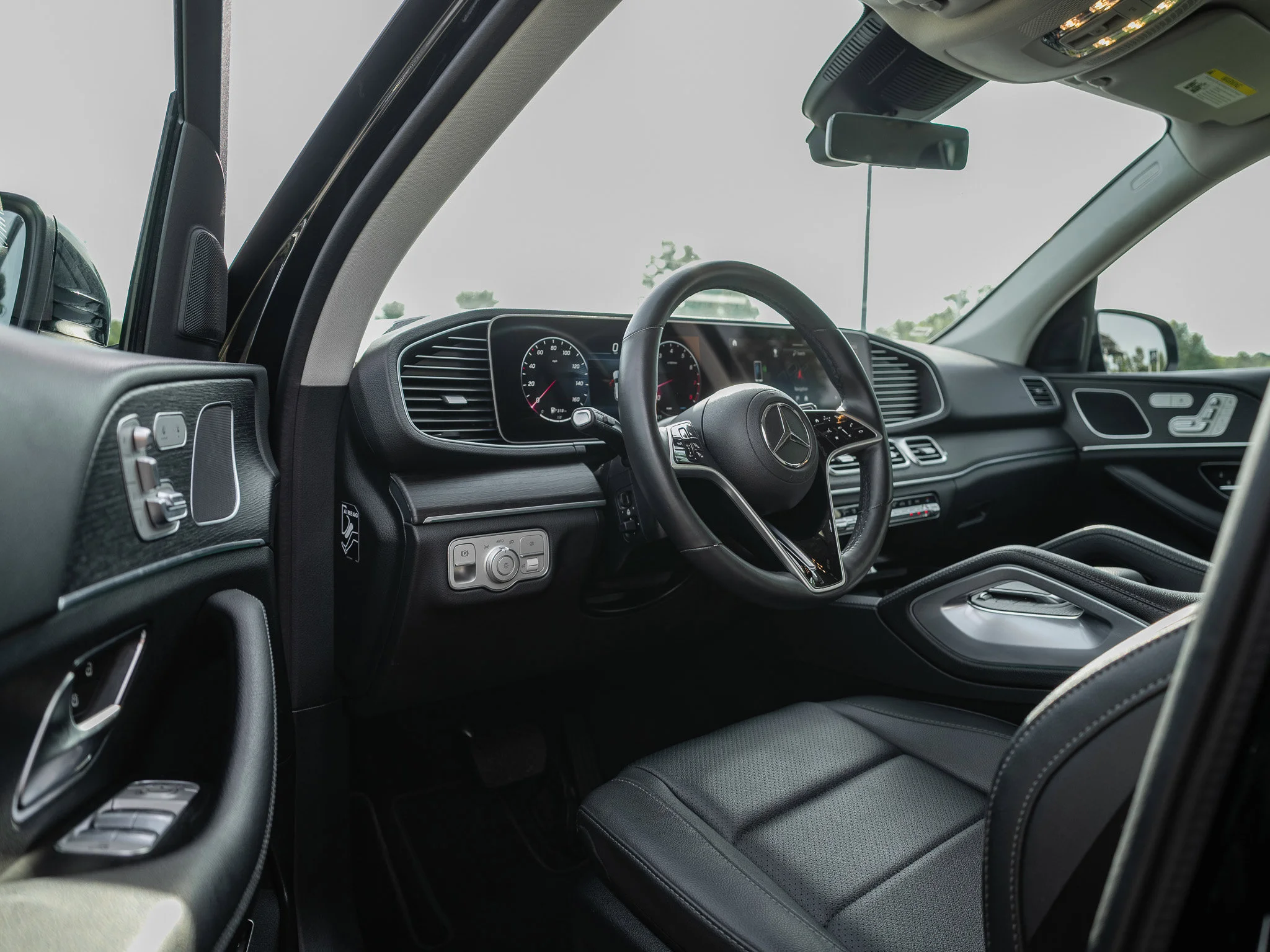 Certified Used 2024 Black Mercedes-Benz GLE 350 image 15