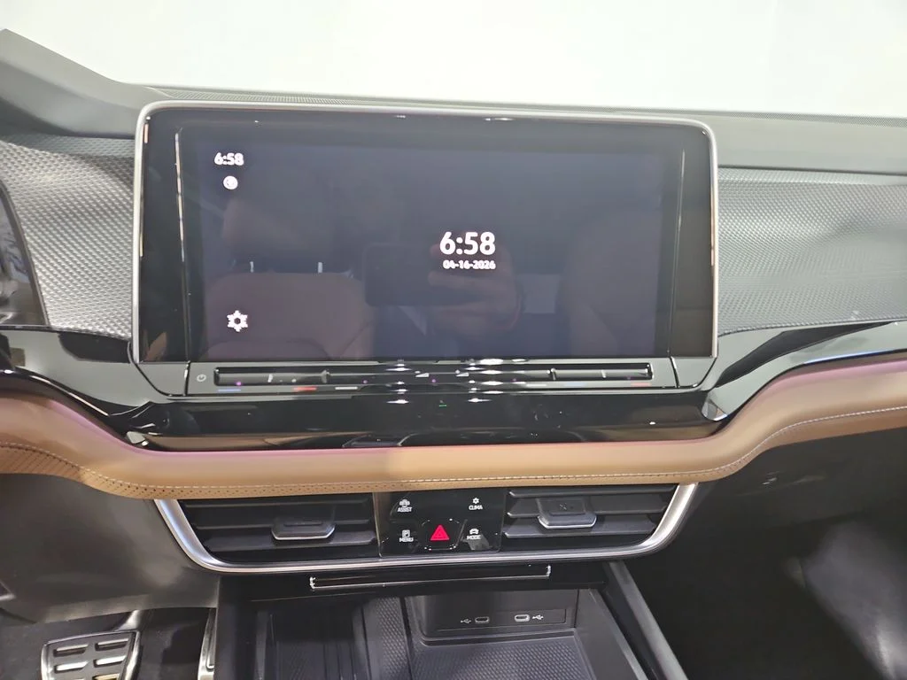 New 2026 Gray Volkswagen 2.0T SEL R-Line Black image 18