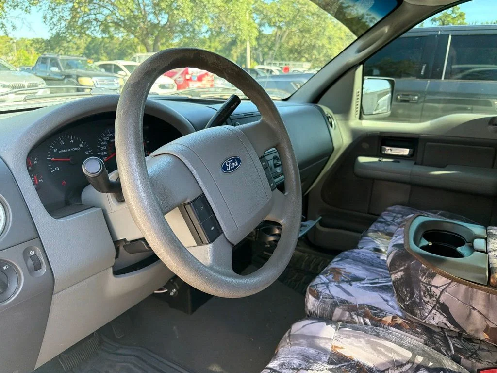 Used 2006 White Ford XLT image 9