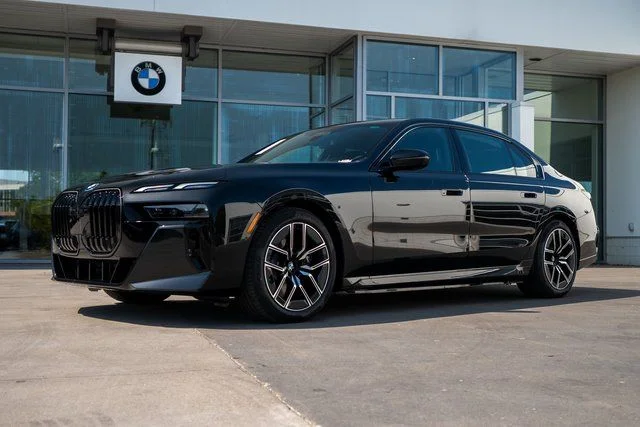 2026 BMW i7 xDrive60 Sedan's photo