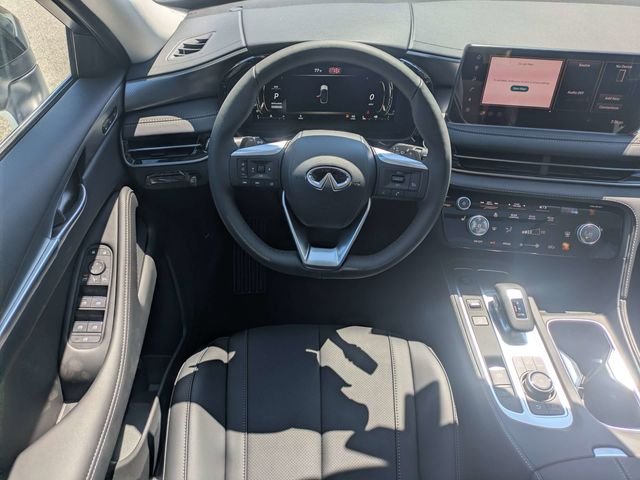 New 2027 White INFINITI PURE image 17