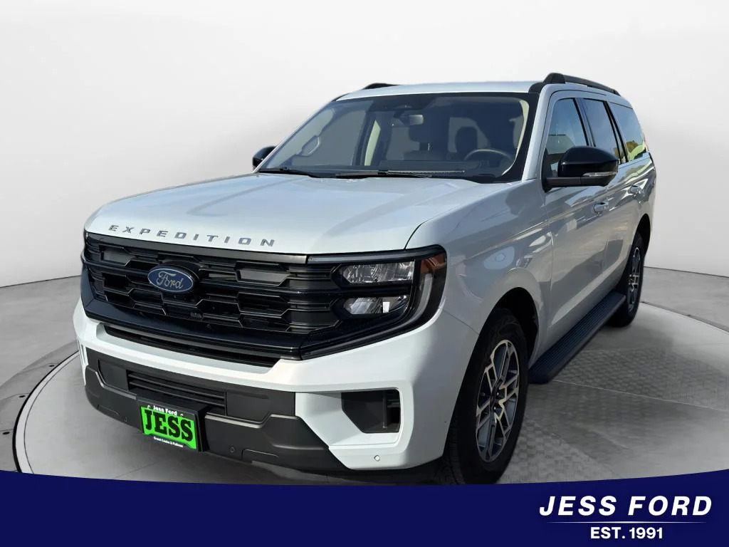 2025 Ford Expedition Active 4x4's photo