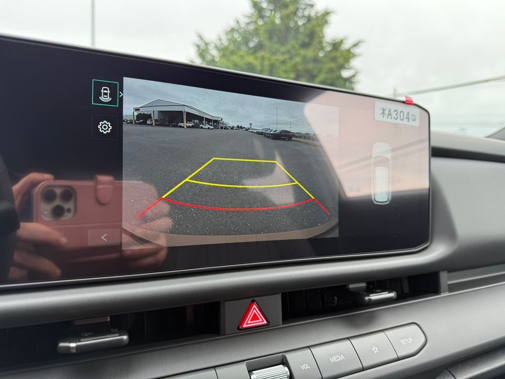 New 2027 Terrain Brown / Black Roof Kia X-Line S image 27