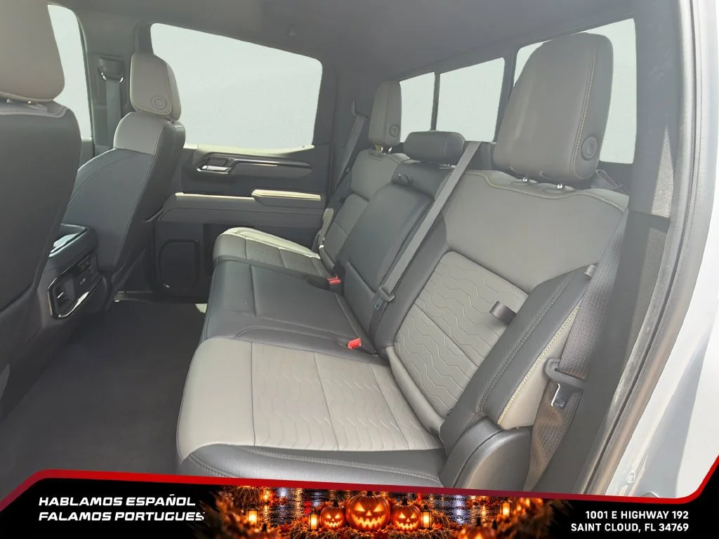 Used 2025 Slate Gray Metallic Chevrolet ZR2 image 25